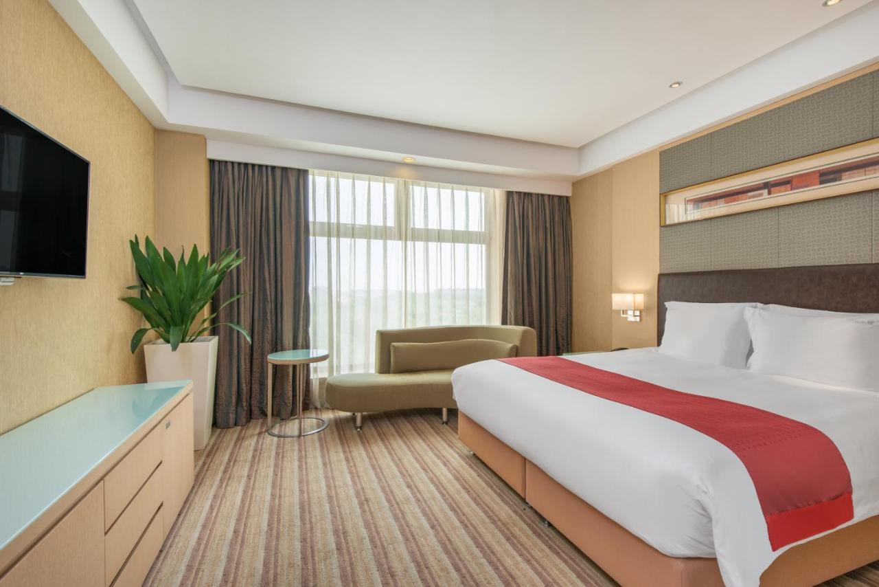 Qingdao Parkview Holiday Hotel Екстер'єр фото